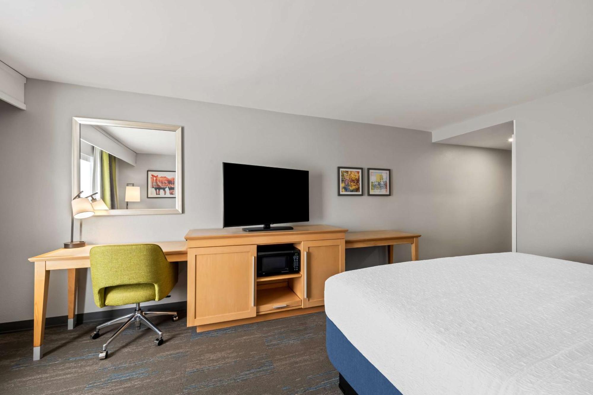 Hampton Inn & Suites Wilson I-95 Exteriör bild